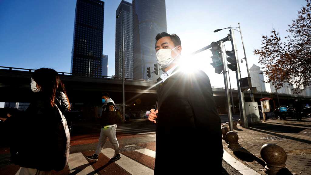 China's services sector shows resilience despite slowing growth, Caixin PMI reveals