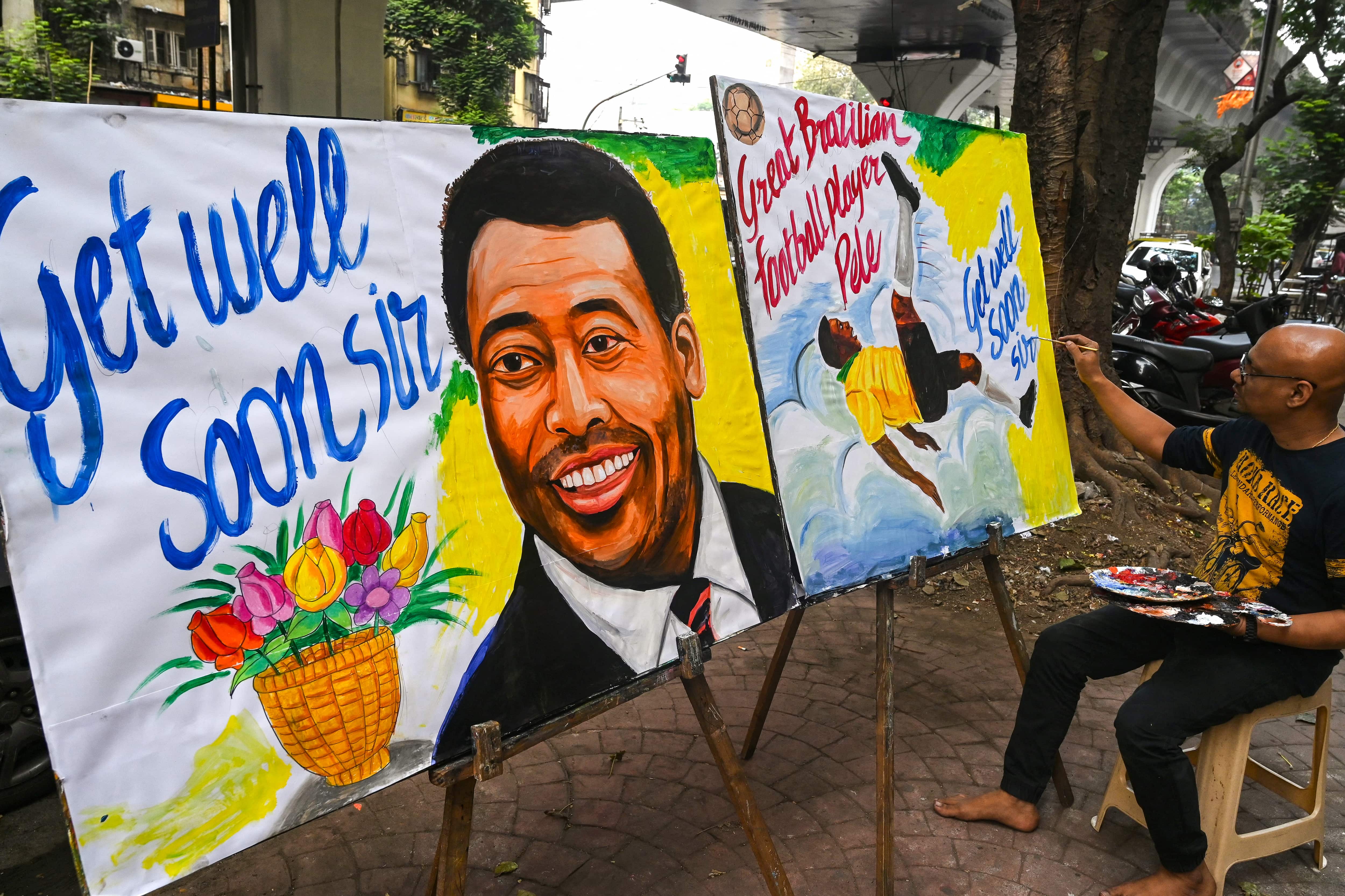 'Get well soon sir', a message for Pele from Mumbai