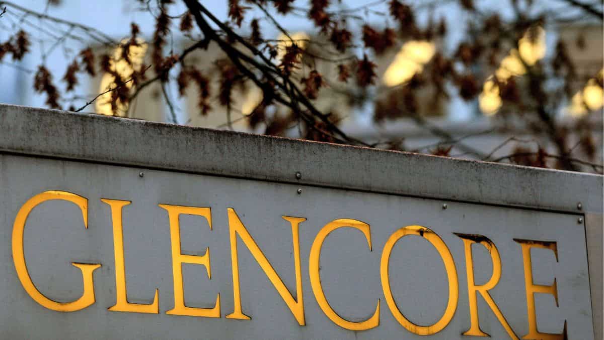 Mining major Glencore to pay $180m to DR Congo to settle 'corruption claims' Mining major Glencore to pay $180m to DR Congo to settle 'corruption claims'