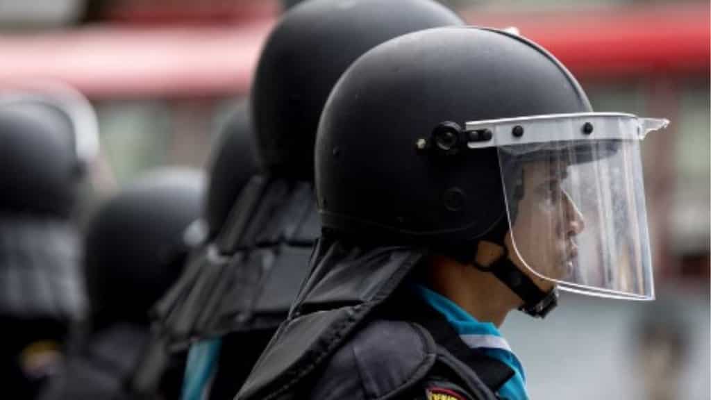 Thai police detain 2 suspects after blast at Red Cross Fair concert leaves 3 dead, 48 injured