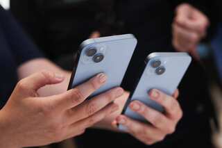 Your phone is listening to your conversations, firm working for FB, Google confirms