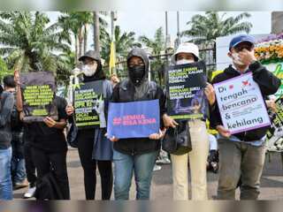 Sex outside marriage - A crime in Indonesia