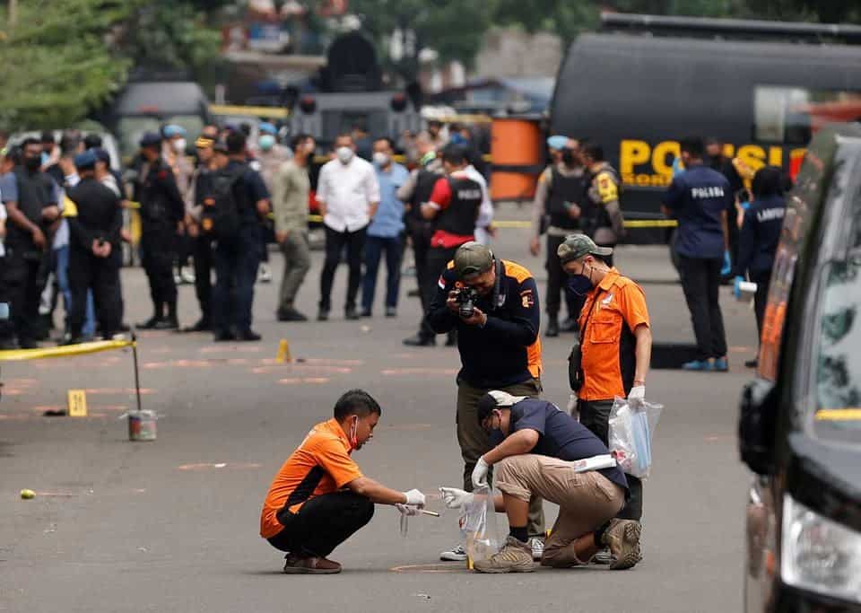 Suicide bombing at Indonesian police station kills two, several injured
