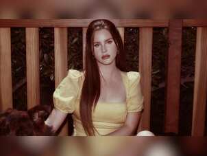 Lana Del Rey threatens to pull out of Glastonbury music festival