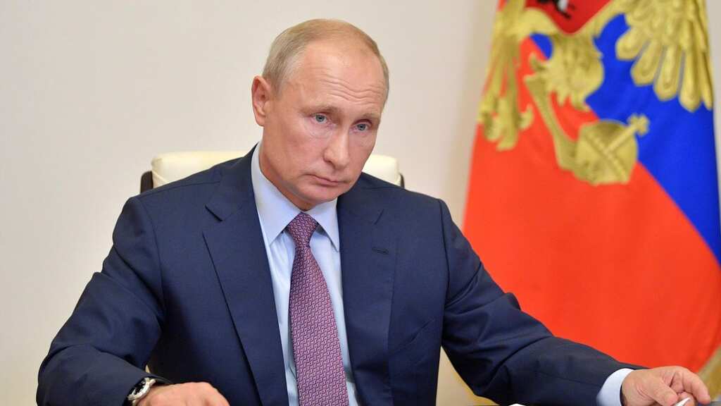 Russian President Putin attends Eurasian Economic Council, talks to focus on energy and trade