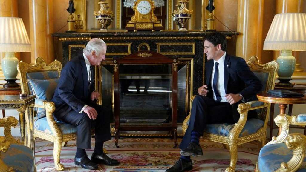 Canada's Quebec makes mandatory oath to British monarch optional