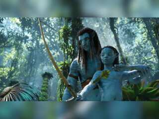 'Avatar: The Way of the Water' screens in Seoul; team walks red carpet