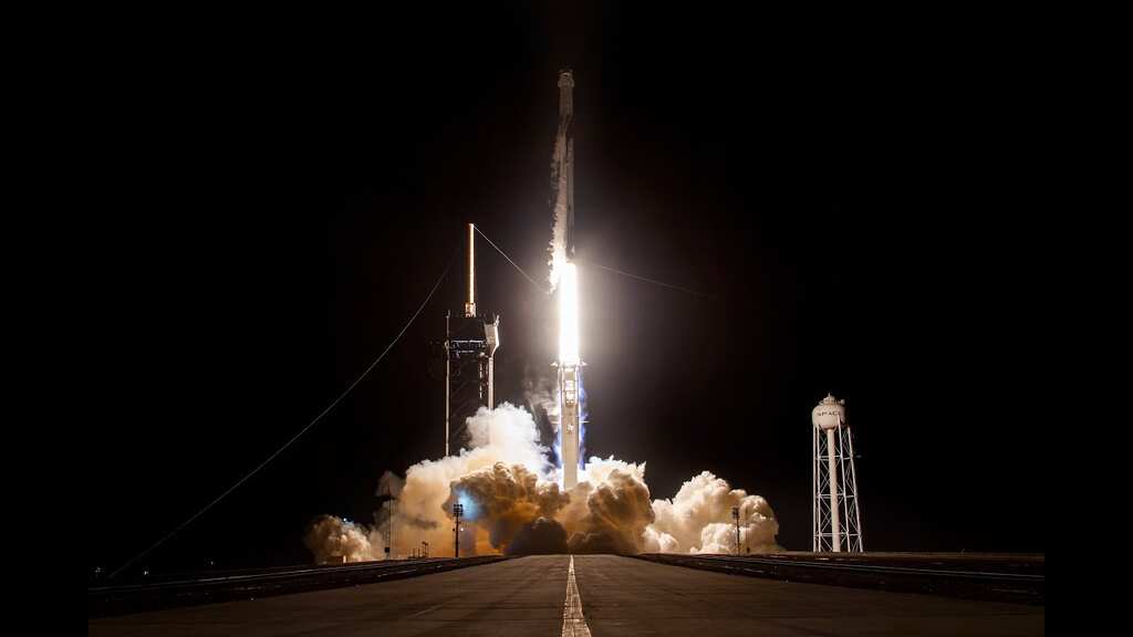 Japan's ispace launches world's first commercial moon lander