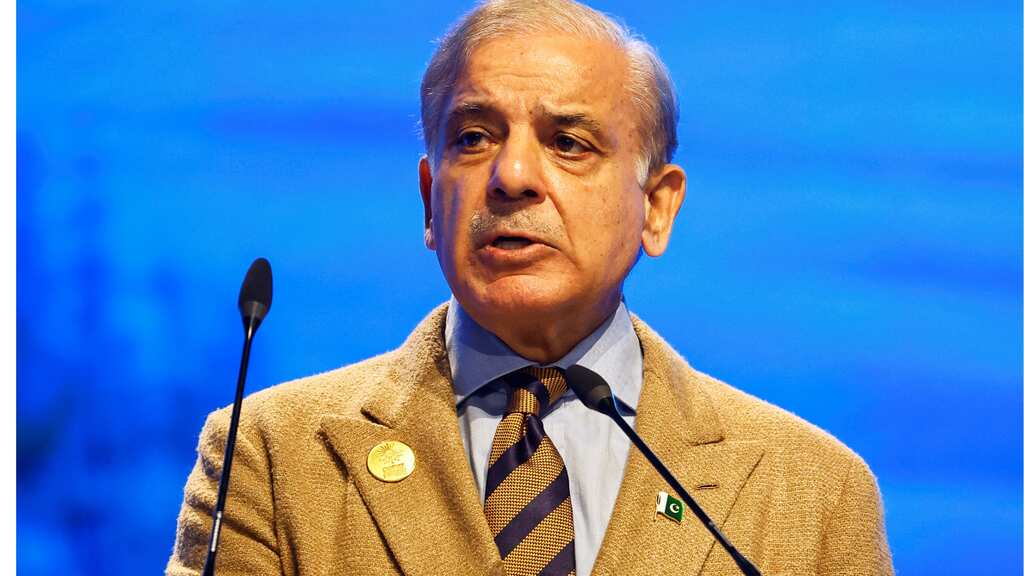 Pakistan PM Sharif says willing to set aside all differences with Imran Khan