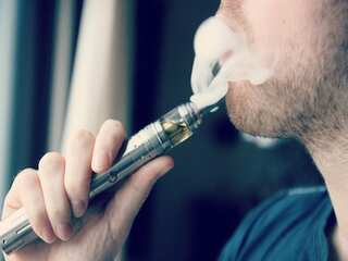 New study suggests negative effects of vaping