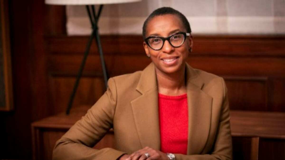 Harvard University gets its first African American president Harvard University gets its first African American president