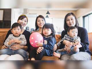 Do mom groups really help?