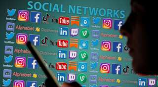 Canadian journalists implore authorities to tackle online abuse