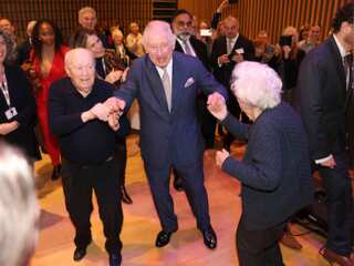 UK: King Charles dances with Anne Frank's step sister