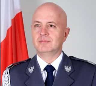 Polish police chief accidentally fires grenade launcher given as gift by Ukraine; injured