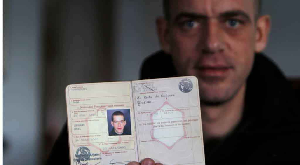 Israel govt deports French-Palestinian rights lawyer Salah Hamouri