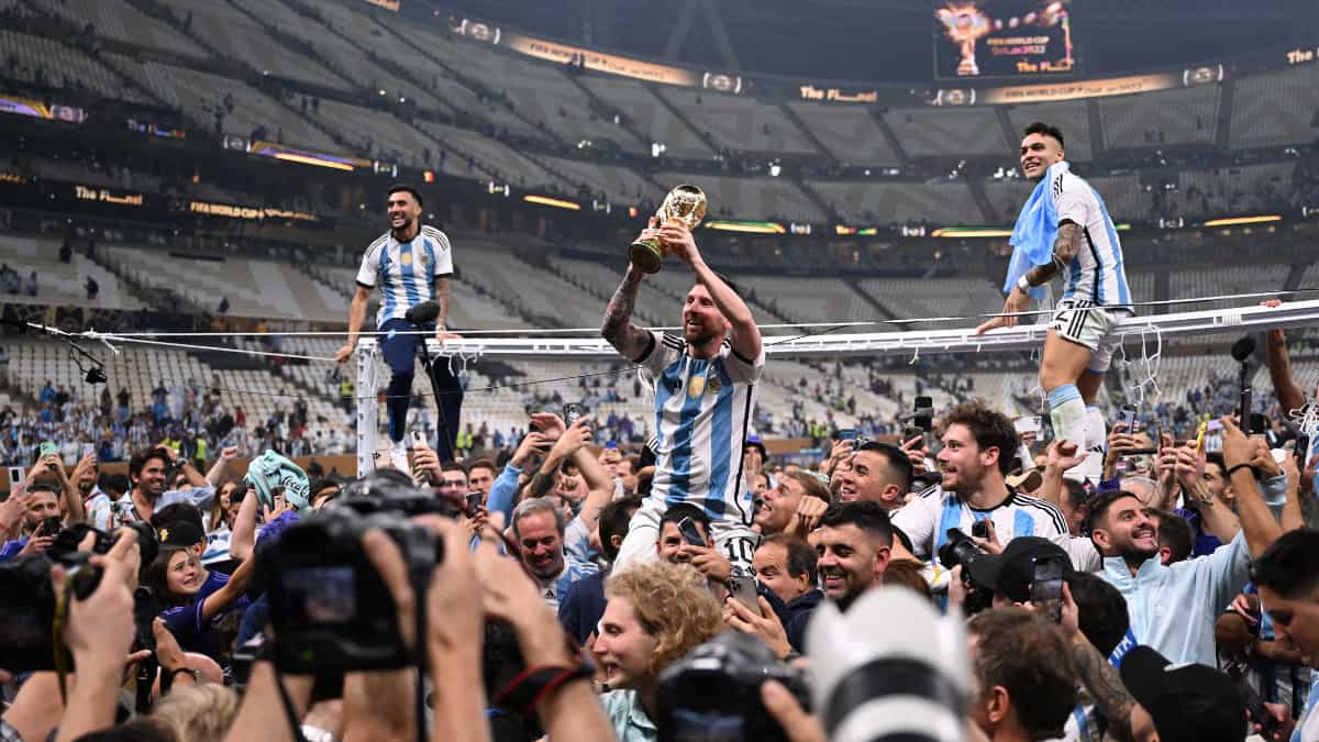 Paint the town blue