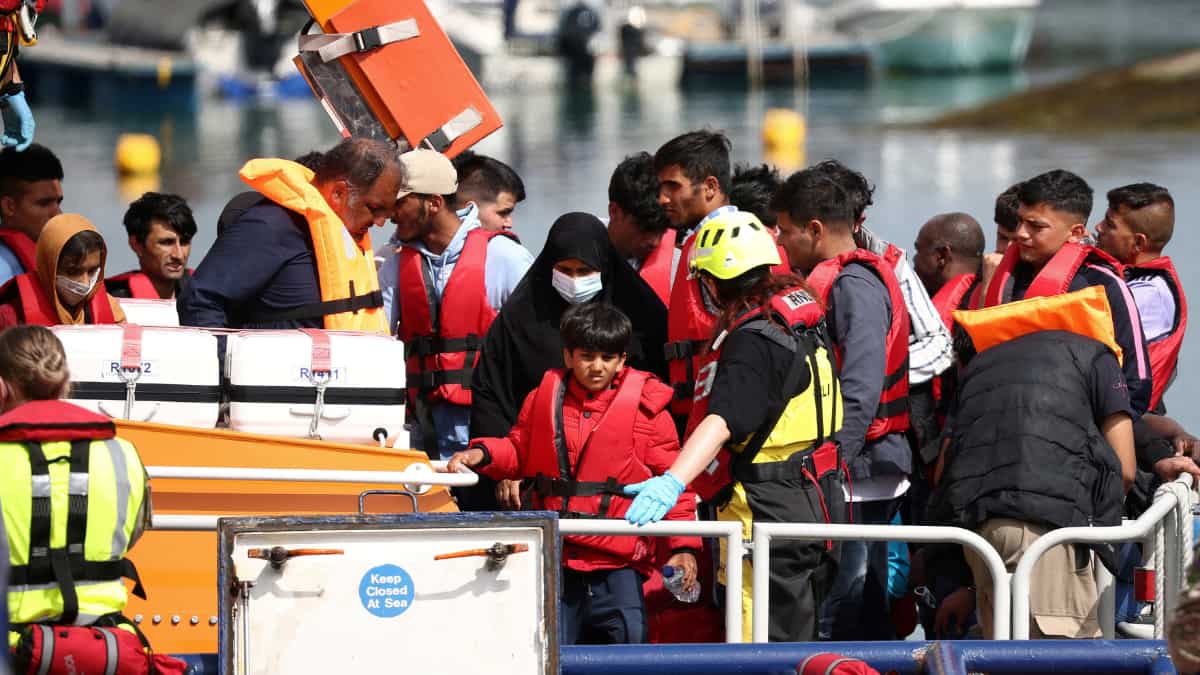 London court says government plan to deport migrants to Rwanda lawful London court says government plan to deport migrants to Rwanda lawful