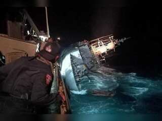 Thailand navy hunts for 33 missing marines after warship sinks