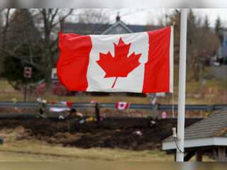 Canada shooting: Reports say suspect killed in police crossfire