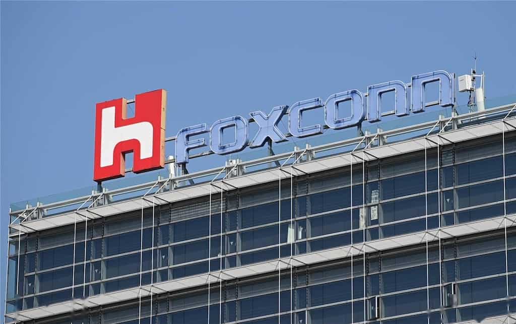 Taiwan to fine Foxconn for illegal China investment