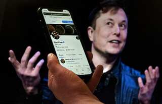 Twitter users vote in favour of removing Elon Musk as CEO