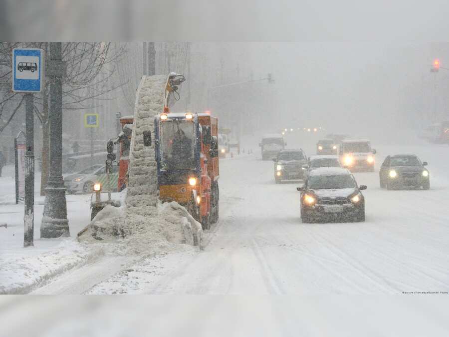 WION Climate Tracker: Climate crisis leads an early snowfall in Russian capital