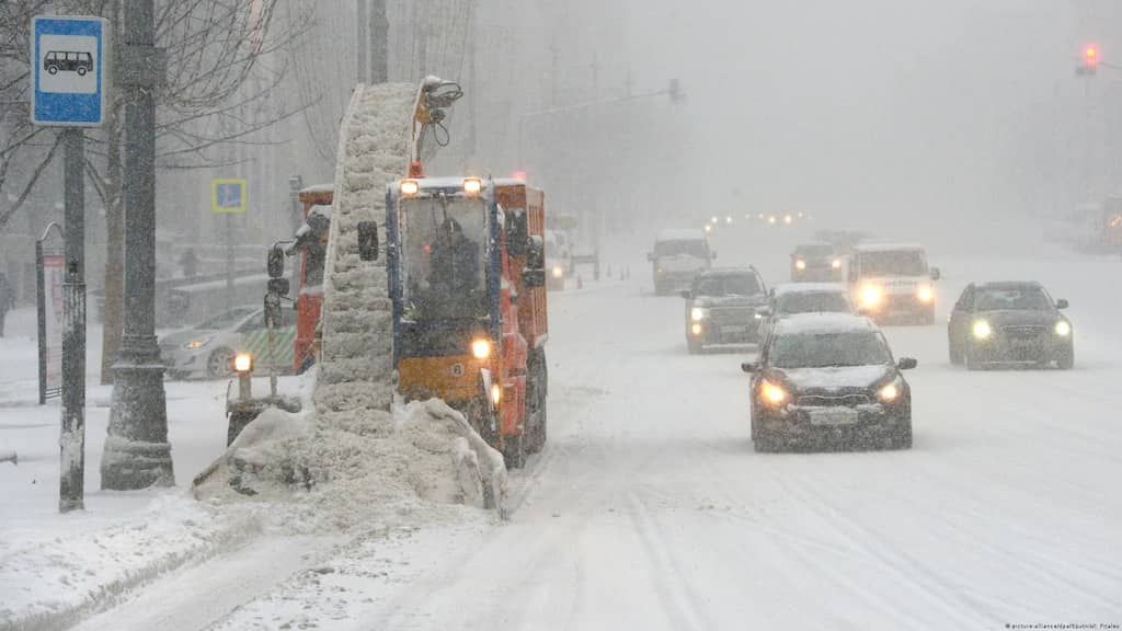WION Climate Tracker: Climate crisis leads an early snowfall in Russian capital