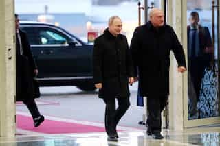 As Putin makes rare visit to Belarus, Ukraine bolsters border defence