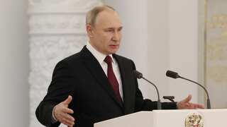 Putin orders surveillance of Russian citizens & borders as Moscow shoots down four US-made missiles
