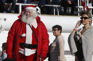 Ban 'fat' Santas, says Australian health expert