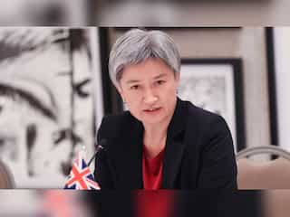 Penny Wong to meet China's foreign minister amid soaring tensions in Indo-Pacific