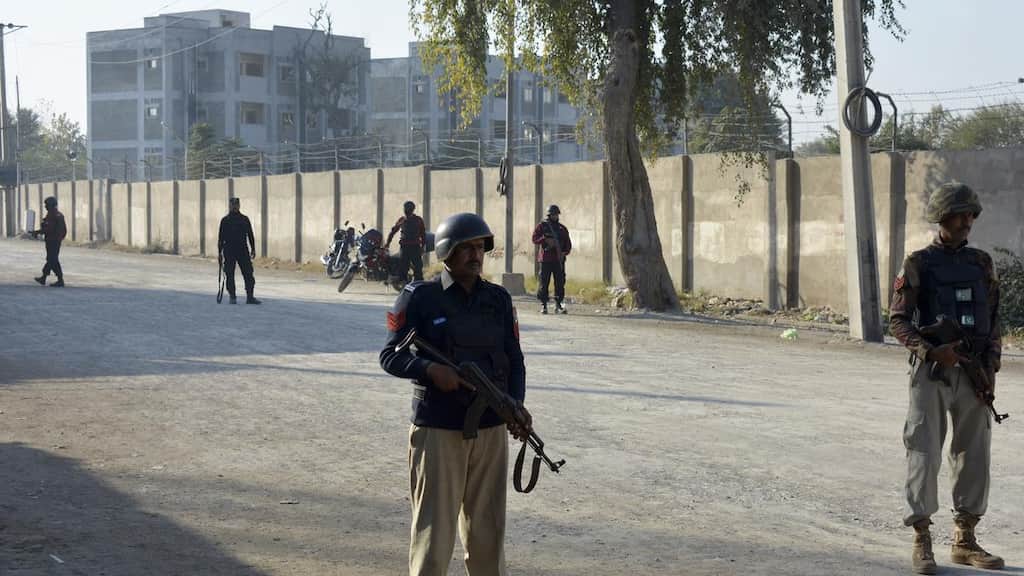 Pakistan: Militants attack police station in South Wazirstan, constable injured in firing