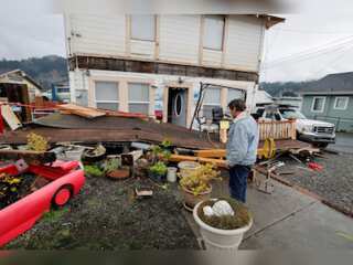 2 dead, 11 injured after 6.4 magnitude earthquake jolts Northern California