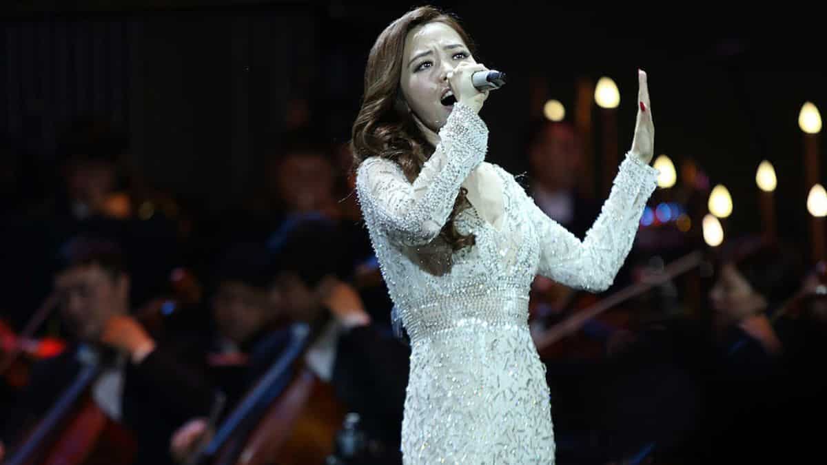 Chinese singer Jane Zhang intentionally infects herself with coronavirus, faces backlash online Chinese singer Jane Zhang intentionally infects herself with coronavirus, faces backlash online