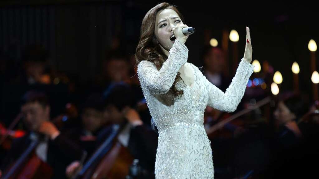 Chinese singer Jane Zhang intentionally infects herself with coronavirus, faces backlash online