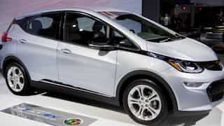 General Motors recalls 140,000 Chevy Bolts from US, Canada markets