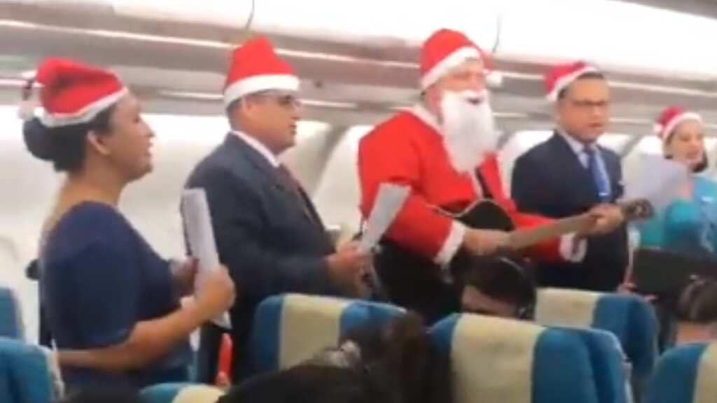 WATCH: Flight crew with a Santa onboard surprises passengers on a Sri Lankan airline
