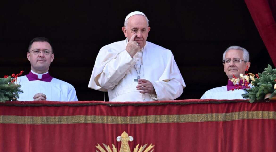In Christmas message, Pope Francis appeals to end ‘senseless’ Russia-Ukraine war