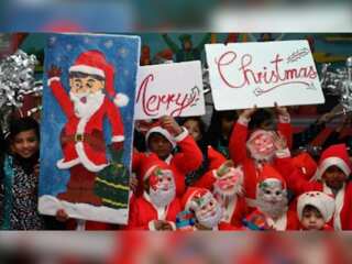 India: Papier-mache sales roar amid rising local demand, tourists make beeline to Kashmir