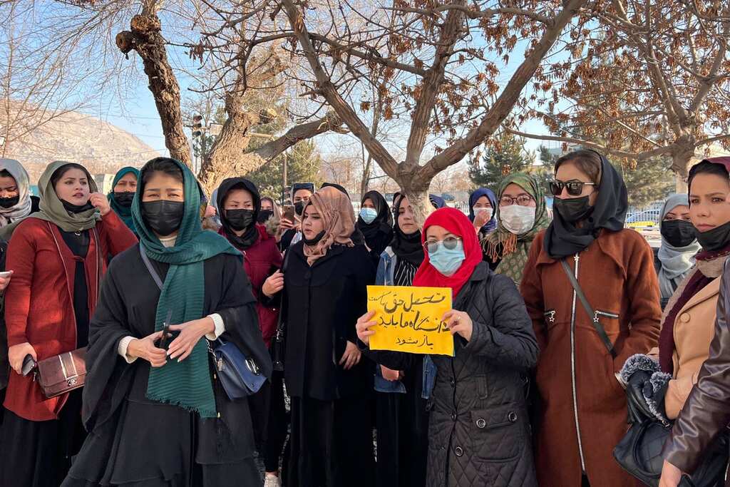 Afghanistan: Global backlash grows against Taliban, NGOs suspend their work in the country