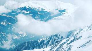 Want getaway? The top 7 breath-taking snowfall destinations in India for New Year 2023