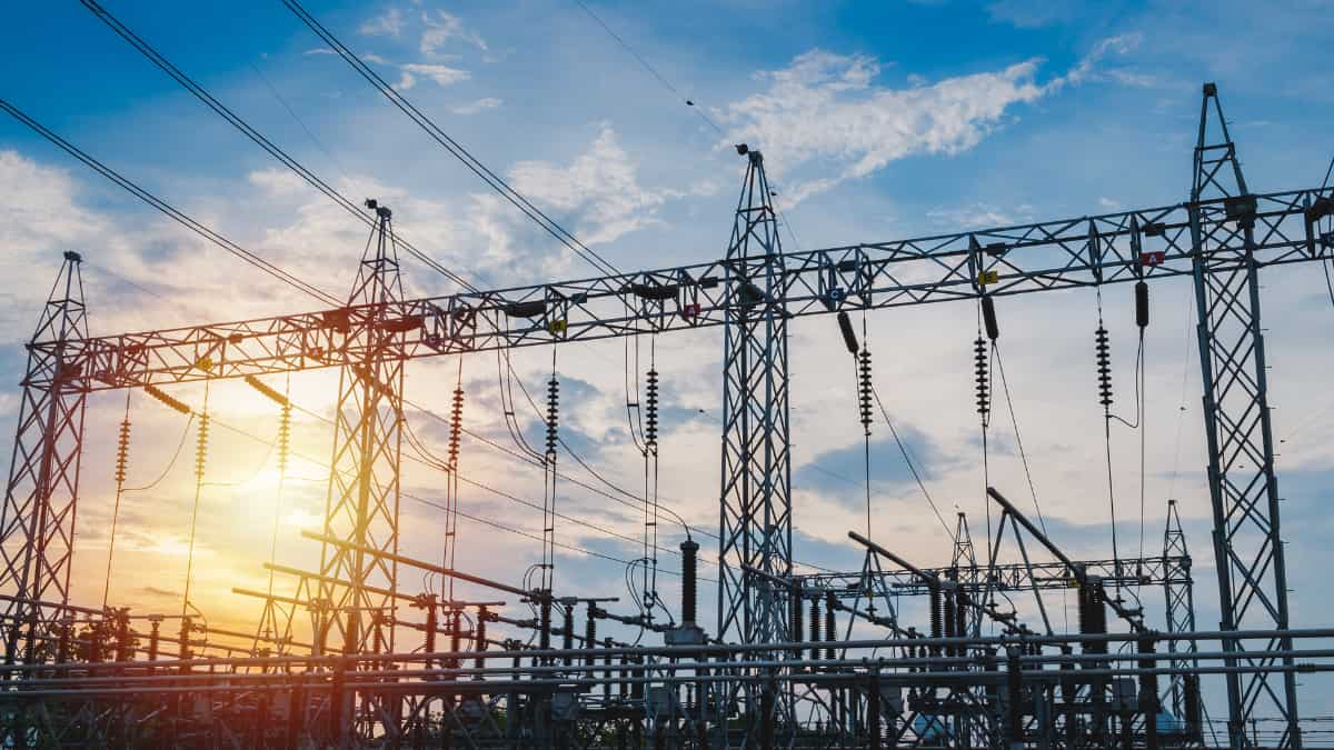 US: Over 14,000 people suffered power outages after attack on energy stations in Washington