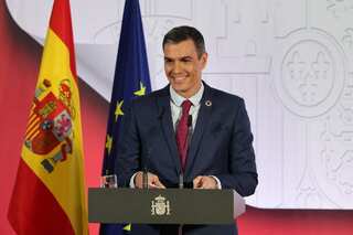 Spain removes VAT on basic food items to control growing inflation