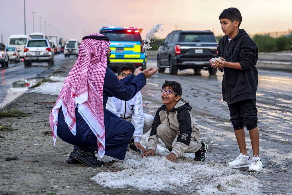 WION Climate Tracker: Kuwaitis surprised by heavy rainfall, even much rare hailstorm