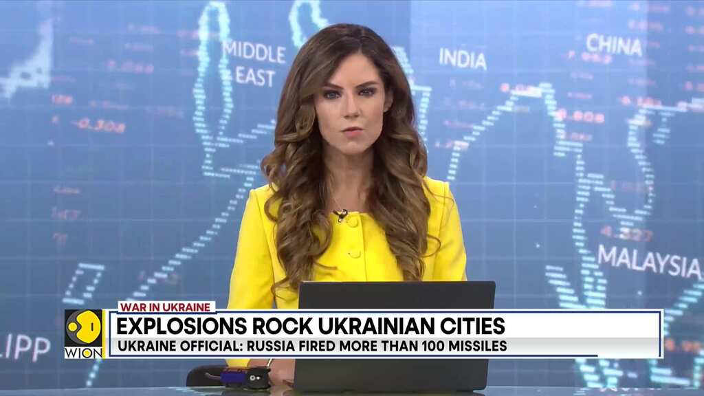 Russia intensifies attacks on Kherson in Ukraine's south, Bakhmut in east