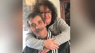 US couple dies of different types of cancer hours apart from each other