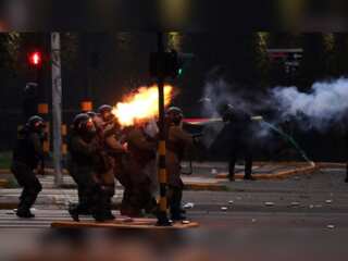 Drone captures clashes between Comacho supporters & Bolivian police
