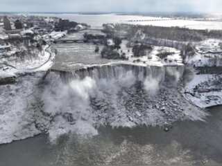 WION Climate Tracker: Niagara Falls turns into a Icey paradise as it partially freezes