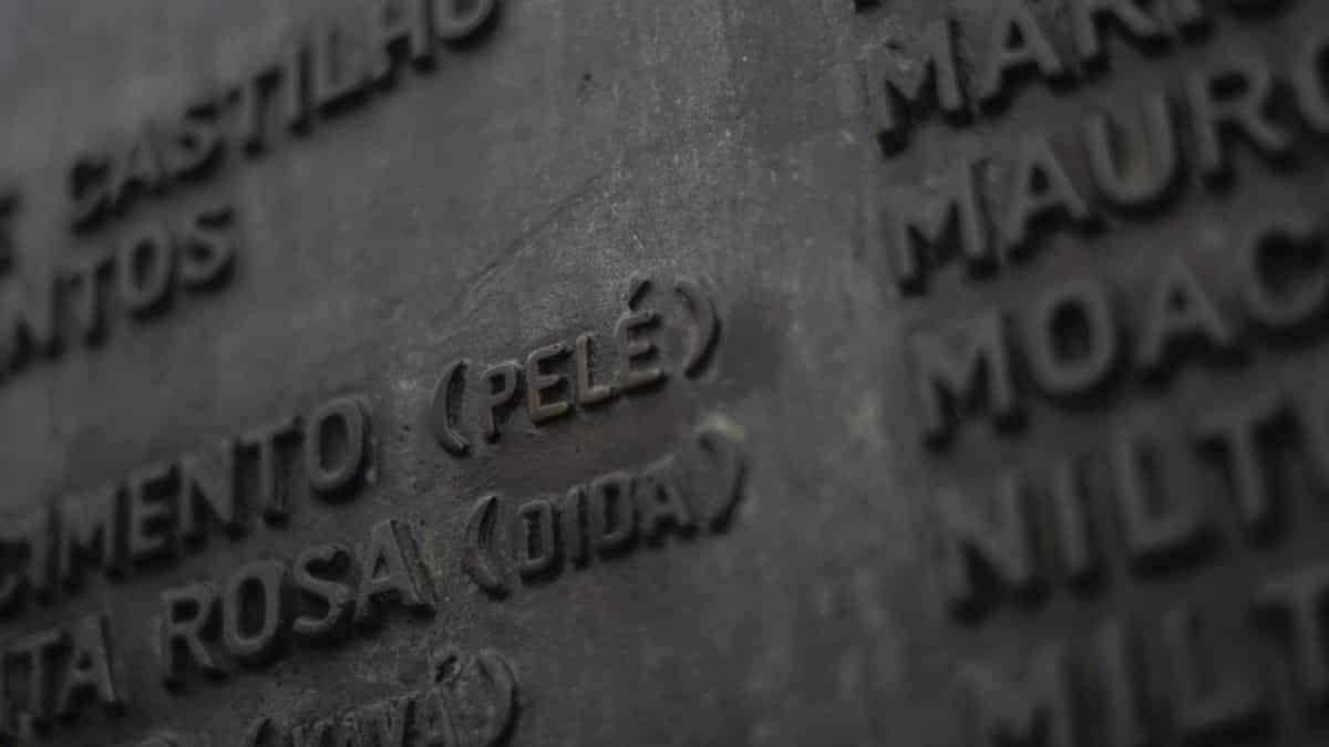 Pelé's name inscribed on Brazilian monument to honor 1958 and 1962 World Cup wins